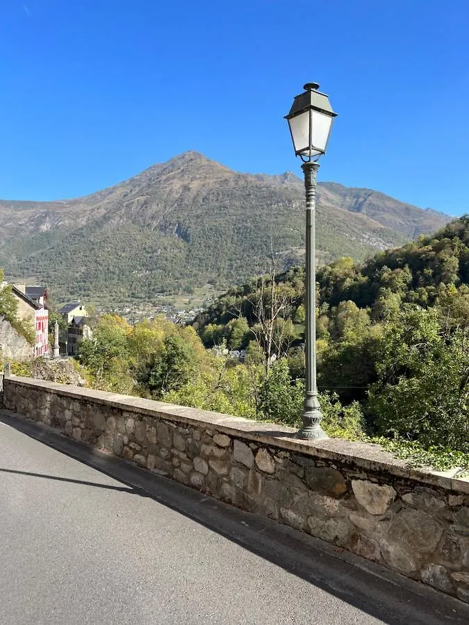 Agréable appartement pour découvrir les Pyrénées Luz-Saint-Sauveur Apartamento